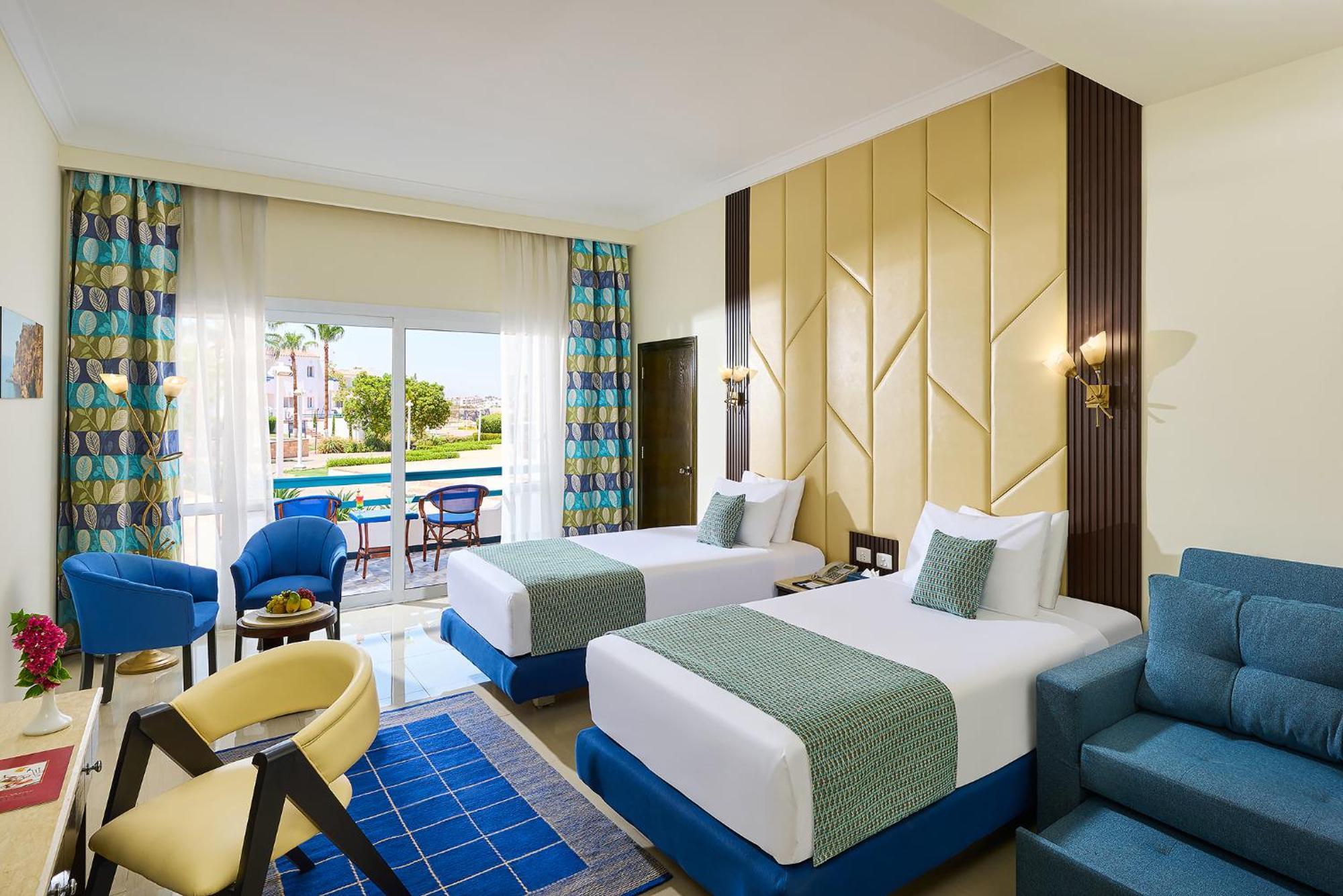 Dreams Beach Resort - Sharm El Sheikh Kültér fotó A room at the Hilton Sharm El Sheikh